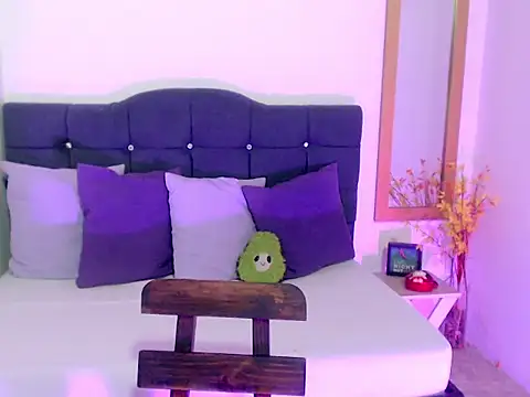 SamantaSweett  online show from 10, 9, 2025