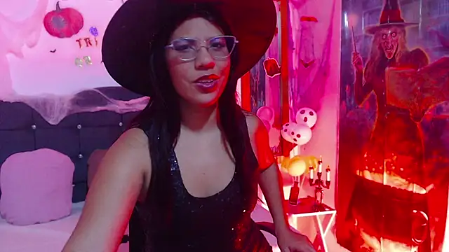 SamantaSweett  online show from 23, 10, 2025