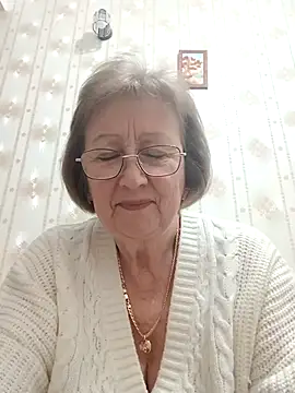 AlikaSwan5821 online show from 5, 2, 2026