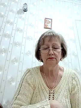 AlikaSwan5821 online show from 28, 11, 2025