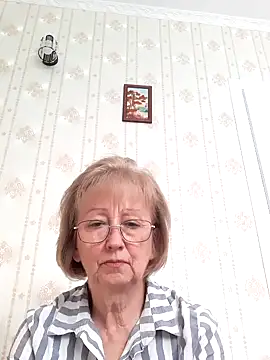 AlikaSwan5821 online show from 5, 10, 2025