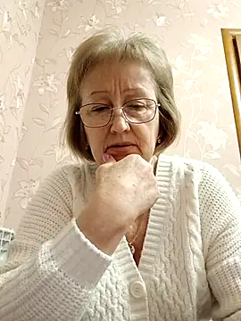 AlikaSwan5821 online show from 2, 3, 2026