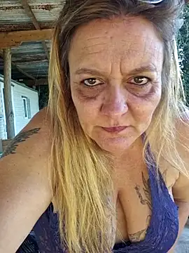 Misspapillon1840 online show from 12, 10, 2025