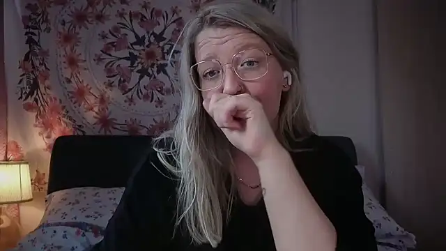 Snapshot of Daisyxoxo_ chatting on 17, 6, 2026 Daisyxoxo online show from 17, 6, 2026