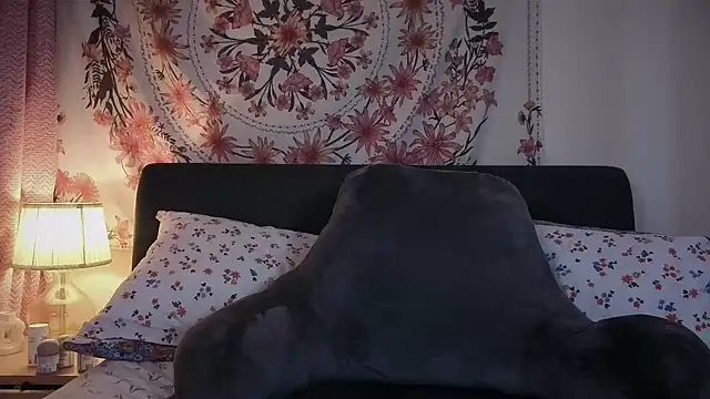 Daisyxoxo  online show from 8, 5, 2026
