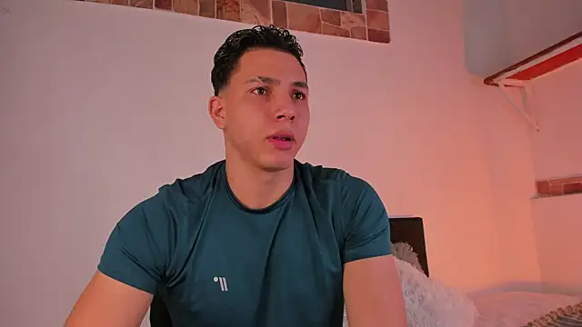 max valiant1 online show from 8, 10, 2025