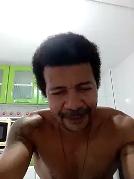 moreno25centimetro online show from 28, 11, 2025