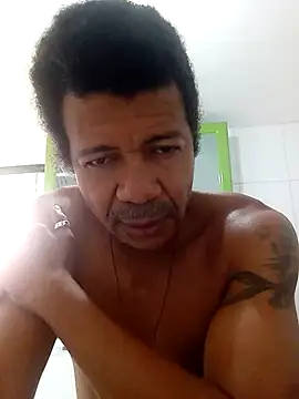 moreno25centimetro online show from 20, 12, 2025