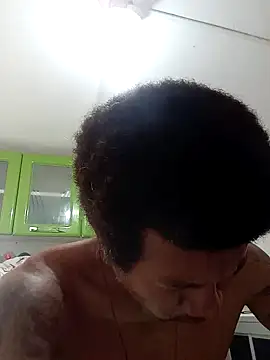 moreno25centimetro online show from 5, 12, 2025