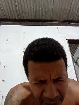 moreno25centimetro online show from 3, 4, 2026