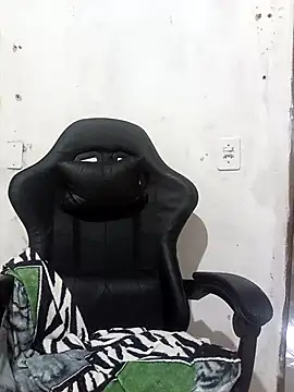 moreno25centimetro online show from 23, 4, 2026