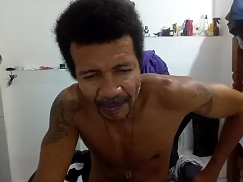 moreno25centimetro online show from 8, 11, 2025