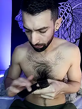 Enzo-wolf33 online show from 20, 9, 2025