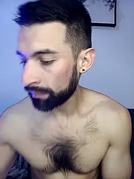 Enzo-wolf33 online show from 5, 10, 2025