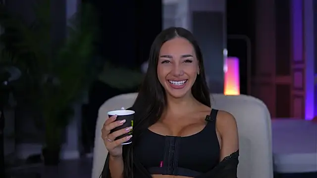 Snapshot of NinaSolenne chatting on 20, 7, 2026 NinaSolenne online show from 20, 7, 2026
