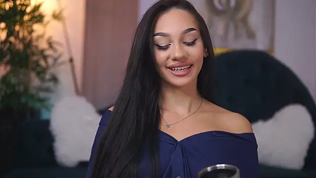 NinaSolenne online show from 3, 11, 2025