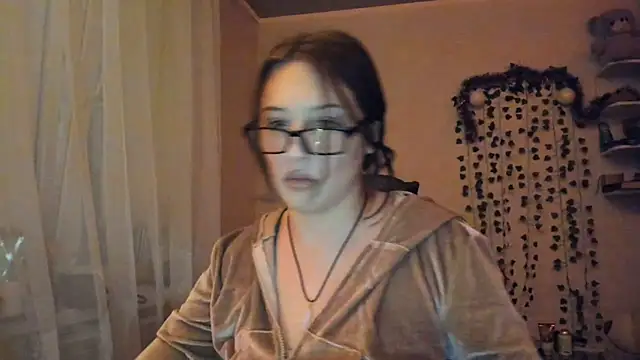 Stephanie Hills online show from 15, 1, 2026