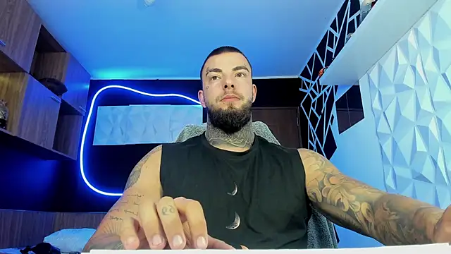 Chrisjordan66 online show from 23, 9, 2025