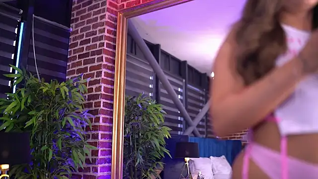 MillaSerene online show from 30, 10, 2025