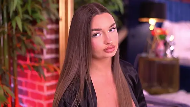 MillaSerene online show from 14, 12, 2025