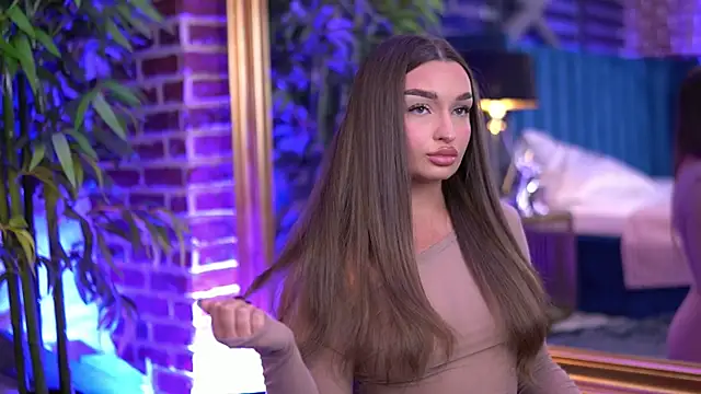 MillaSerene online show from 16, 11, 2025