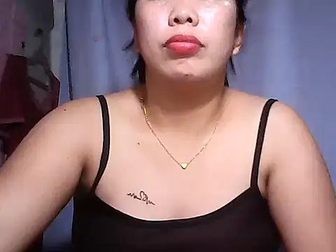 Snapshot of pinaysinglemommm chatting on 27, 6, 2026 pinaysinglemommm online show from 27, 6, 2026