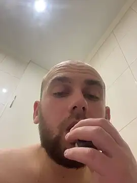 LuckyGirlfriends online show from 9, 3, 2026