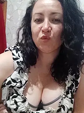 Velvet3451 online show from 9, 9, 2025