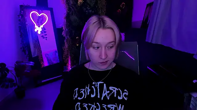 Snapshot of CinBellamy chatting on 21, 2, 2026 CinBellamy online show from 21, 2, 2026