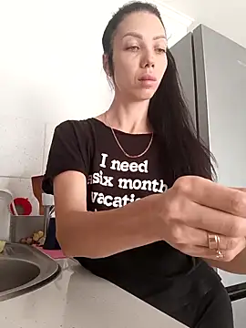 Princessa99885 online show from 23, 9, 2025