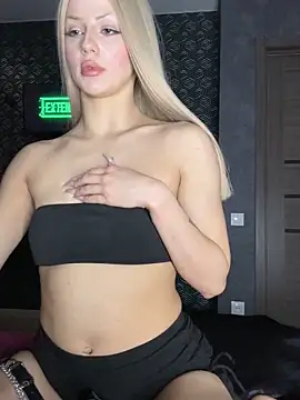 FavoriteKira online show from 5, 4, 2026