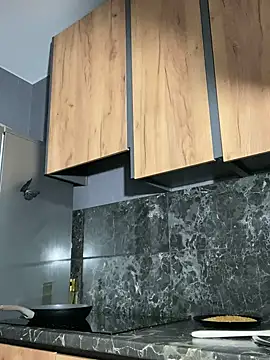 FavoriteKira online show from 1, 10, 2025