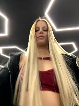 FavoriteKira online show from 15, 1, 2026