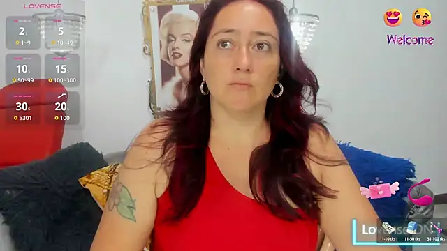 naughty milf esmeralda online show from 14, 5, 2026