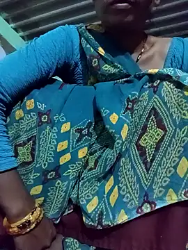 Snapshot of MISS_LOVE_001 chatting on 16, 9, 2025 MISS LOVE 001 online show from 16, 9, 2025