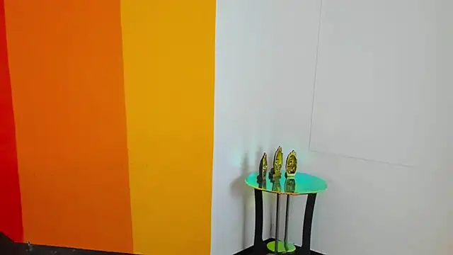 RowanCley online show from 4, 11, 2025