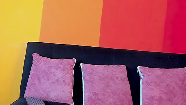 RowanCley online show from 26, 9, 2025