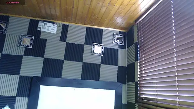 antonela-tompson online show from 12, 1, 2026