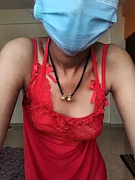 Shivani2002 online show from 12, 11, 2025