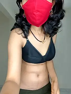Snapshot of Shivani2002 chatting on 10, 7, 2026 Shivani2002 online show from 10, 7, 2026