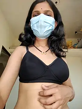 Shivani2002 online show from 23, 3, 2026