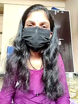 Shivani2002 online show from 19, 9, 2025