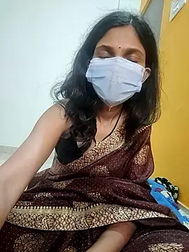 Shivani2002 online show from 19, 12, 2025