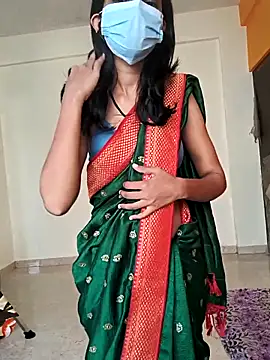 Shivani2002 online show from 20, 11, 2025