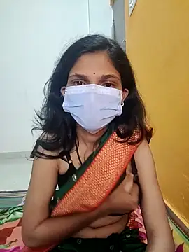 Shivani2002 online show from 21, 11, 2025