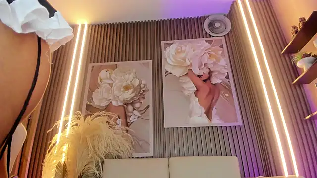 Ailee naughty online show from 17, 10, 2025