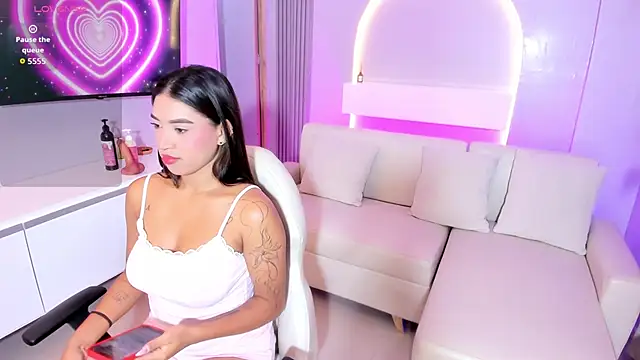 Ailee naughty online show from 19, 12, 2025