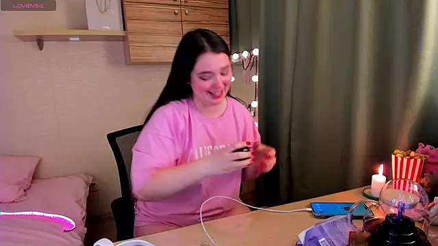 Alice next door online show from 8, 2, 2026