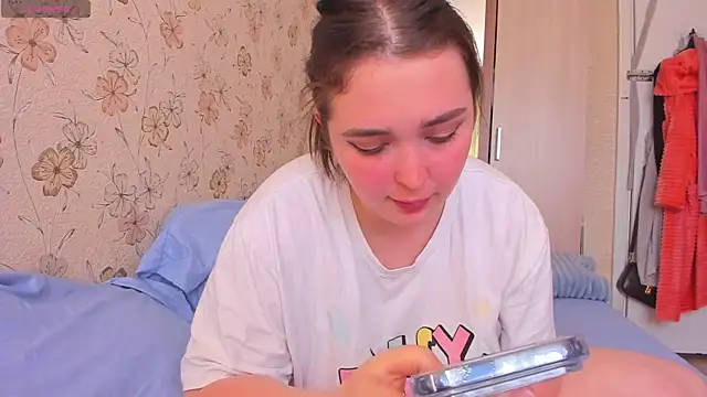 Alice next door online show from 3, 6, 2026