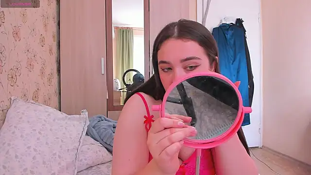 Alice next door online show from 29, 5, 2026